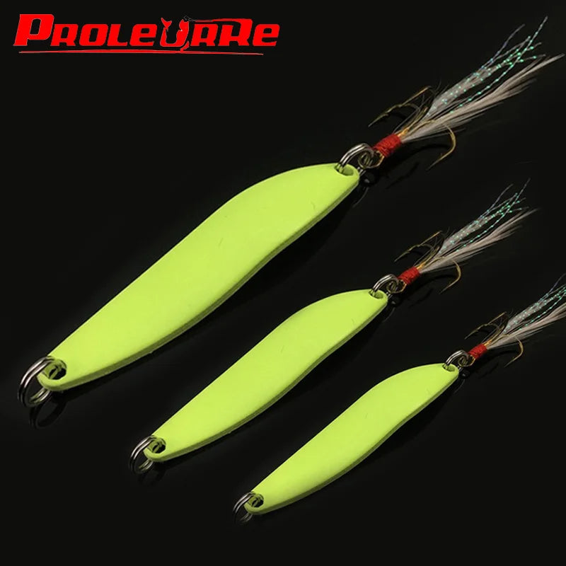 Proleurre 5g 7g 10g 13g Metal Luminous Spoon Bait Spinner Hard Fishing Lure Sequins With Feather Hooks Wobbler Bass Pesca Tackle