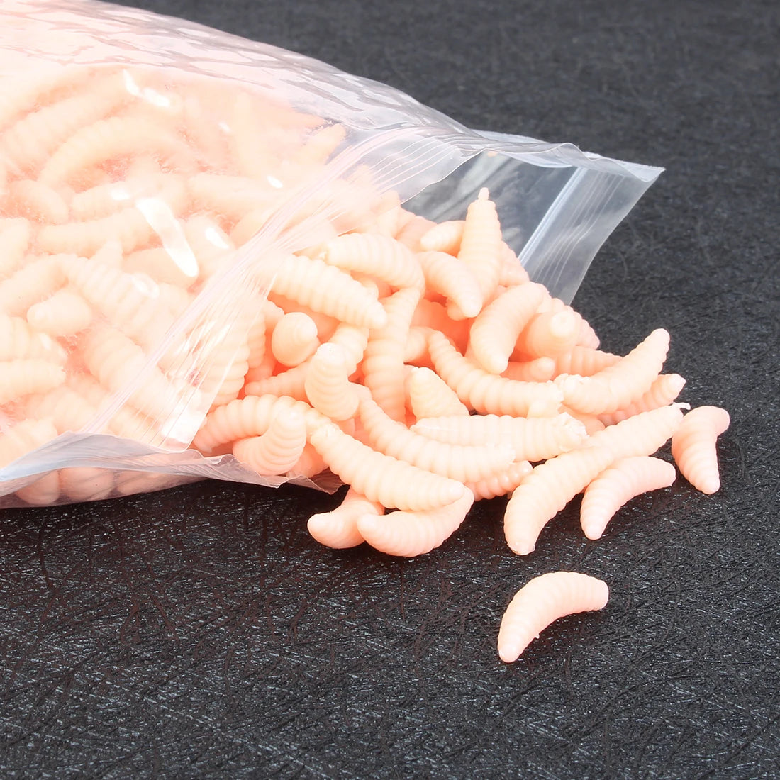 50pcs Lua Soft Bait Fake Breadworms Earthworms Red Worms Soft Worms Fake Worms Fishing Bait