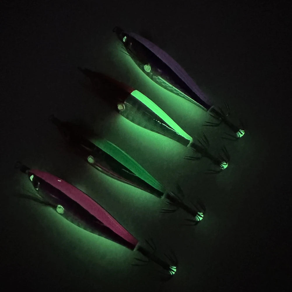 10-1pcs Squid Jigging Wood Shrimp Hook 5.5g 7.5cm Luminous Fishing Bait Simulation Squid Fluorescent Fishing Lure for Freshwater